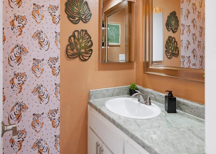 Apartment Vintage Near Golf & Old Town