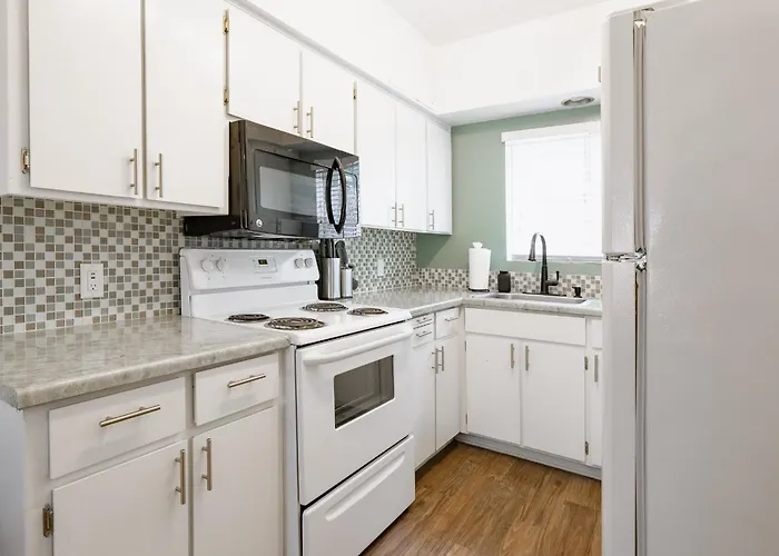 Apartment Vintage Near Golf & Old Town